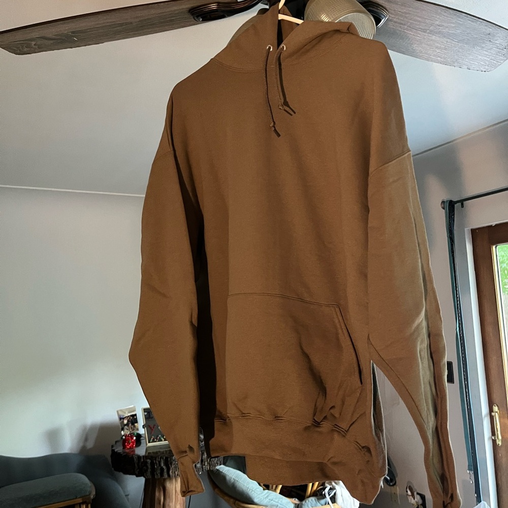 Jerzees Gray Graphic Yellowstone Sweatshirt